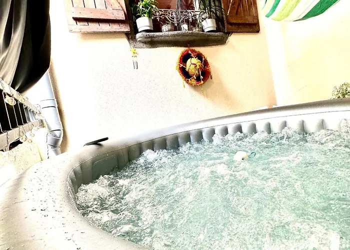 Apartamento Le Cocon De La Chaine Des Puys & Spa Terrasse *